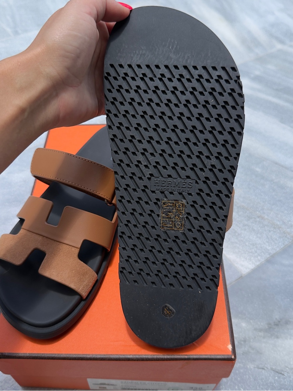 Men's / Women’s Brown Leather Slide Sandals - Picture 3 of 6